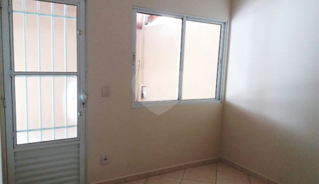 Casa Térrea à venda com 2 quartos em João Xxiii, Vinhedo, SP
