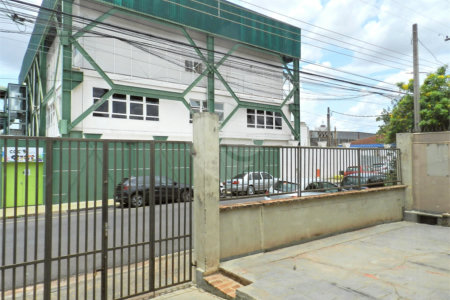 Casa à venda com 3 quartos, sendo 1 suíte,  em Jardim Sumaré, Ribeirão Preto, SP