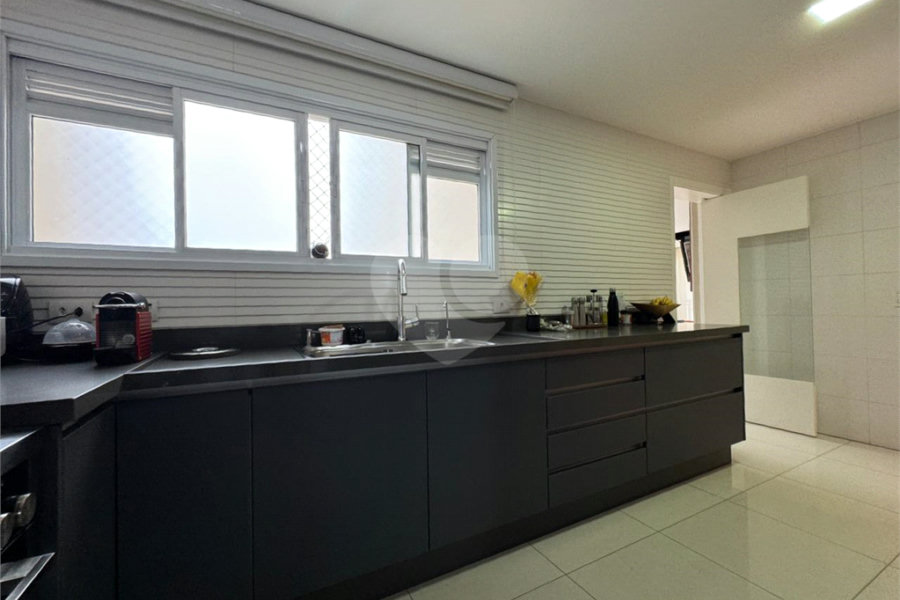 Apartamento à venda ou para alugar com 4 suítes em Santa Teresinha, São Paulo, SP