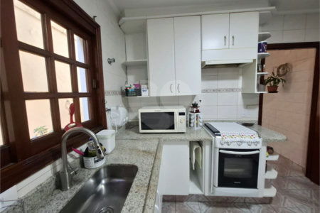 Sobrado à venda com 3 quartos, sendo 2 suítes, em Santana, São Paulo, SP