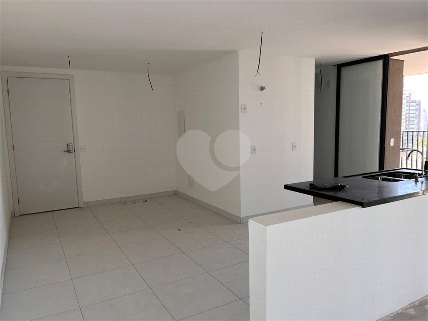 Apartamento à venda com 3 suítes em Pinheiros, São Paulo, SP