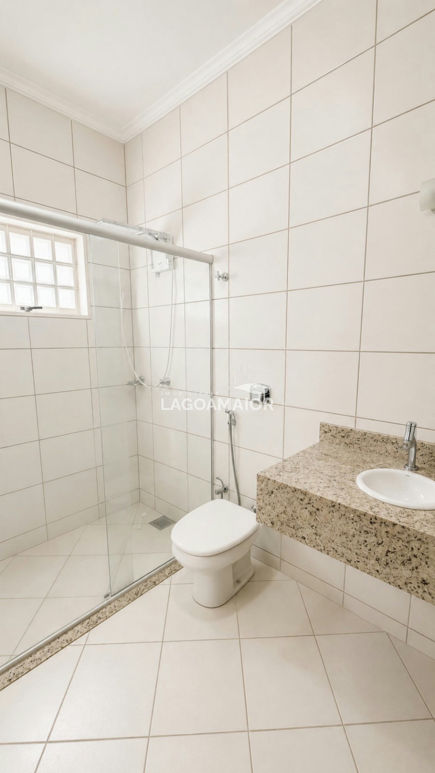 Casa à venda com 3 quartos, sendo 1 suíte, em Jardim Alvorada, Três Lagoas - MS