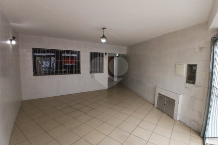 Sobrado à venda com 3 quartos, sendo 1 suíte, em Parque Rodrigues Alves, São Paulo, SP