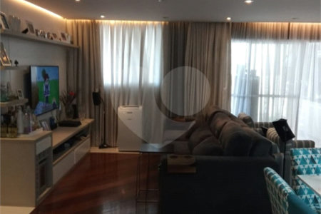 Apartamento à venda com 3 suítes em Vila Suzana, São Paulo, SP