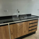 Apartamento para alugar com 2 quartos, sendo 1 suíte, em Jardim Carambeí, São Roque, SP