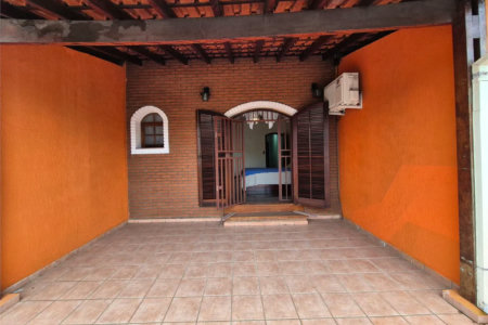 Sobrado à venda com 3 quartos, sendo 1 suíte, em Jardim Sarah, São Paulo, SP