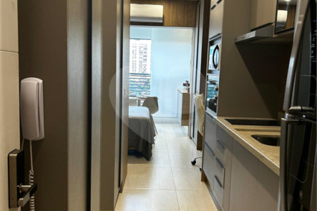 Apartamento à venda com 1 quarto em Jardim das Acácias, São Paulo, SP