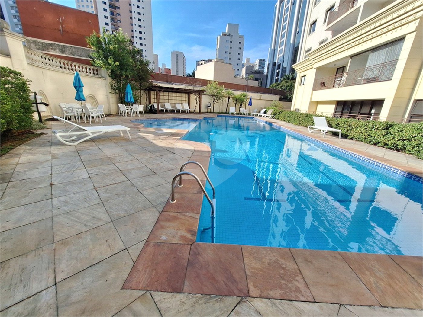 Apartamento para alugar com 2 quartos em Vila Olímpia, São Paulo, SP