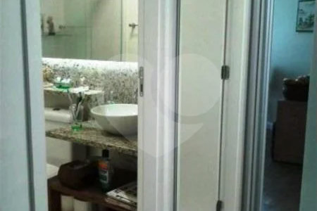 Apartamento à venda com 2 quartos em Vila Mazzei, São Paulo, SP