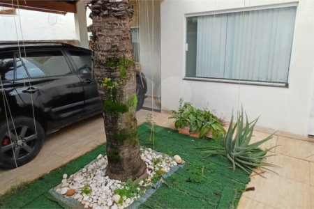 Sobrado à venda com 2 suítes em Loteamento Terras de São Pedro e São Paulo, Salto, SP