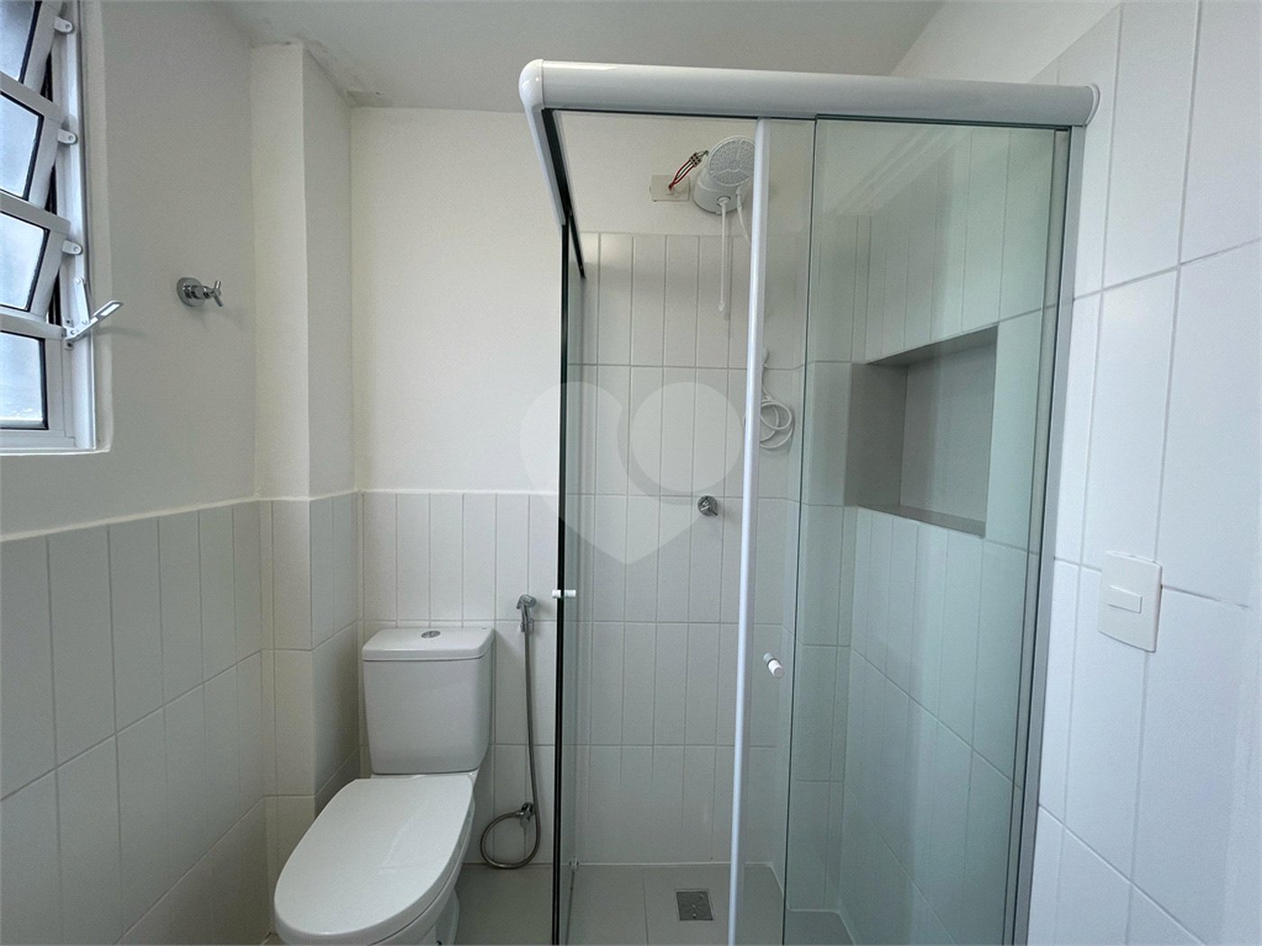 Apartamento à venda com 3 quartos, sendo 1 suíte, em Vila Mariana, São Paulo, SP
