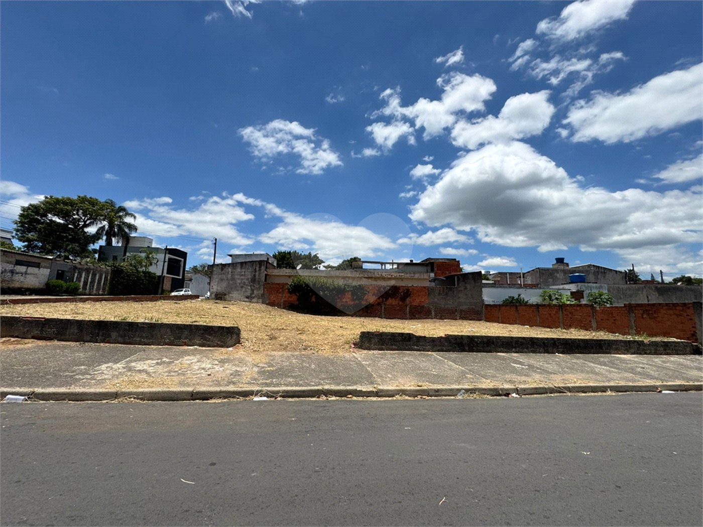 Terreno à venda ou para alugar em Parque Residencial Rondon, Salto, SP