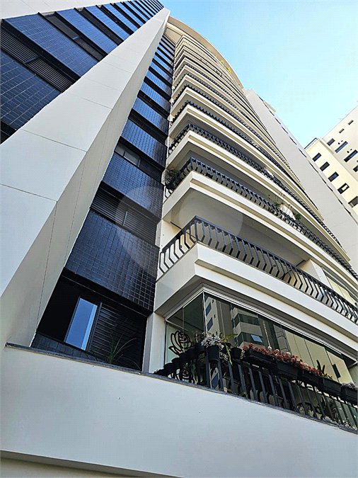 Apartamento à venda com 2 quartos, sendo 1 suíte,  em Chácara Santo Antônio, São Paulo, SP
