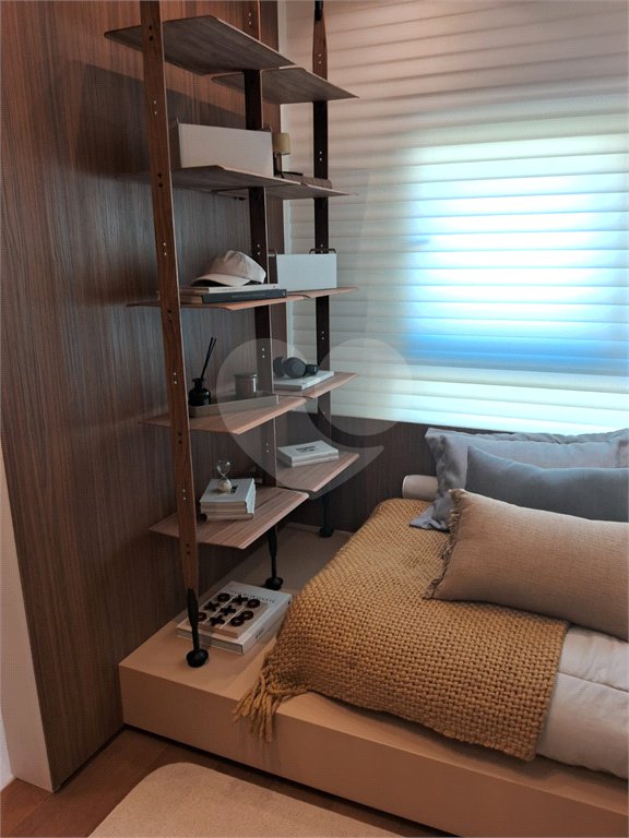 Apartamento à venda com 3 suítes em Moema, São Paulo, SP