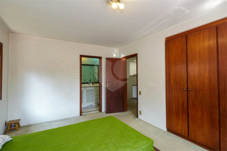 Casa de Vila à venda com 4 suítes em Jardim Prudência, São Paulo, SP