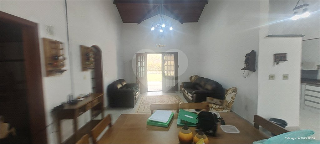 Chácara à venda com 3 quartos, sendo 1 suíte,  no Centro, Nazaré Paulista, SP