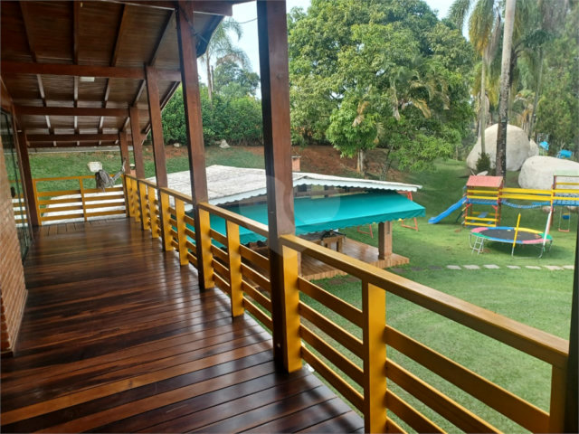 Casa à venda com 5 quartos, sendo 2 suítes,  em Rio Abaixo, Mairiporã, SP