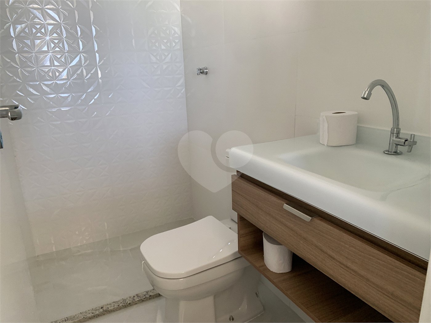 Casa à venda com 5 suítes no condomínio Alphaville Nova Esplanada 3, Votorantim - SP