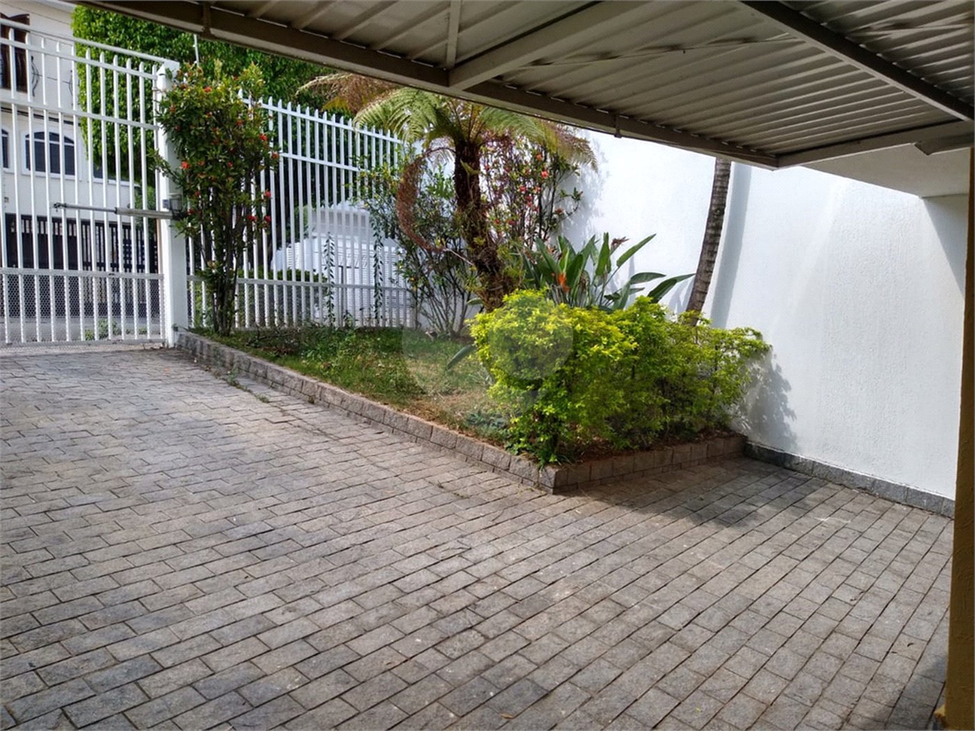 Sobrado à venda com 4 quartos, sendo 2 suítes, em Jardim Franca, São Paulo, SP