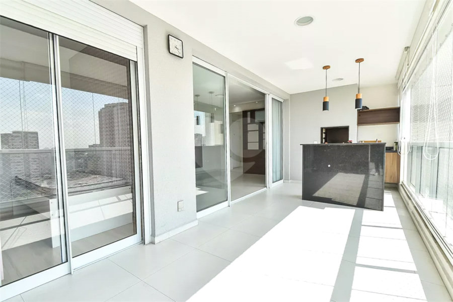 Apartamento para alugar com 100m², 3 quartos e 2 vagas