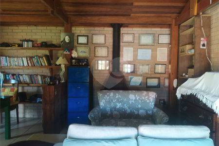 Casa à venda com 3 suítes em Alto da Serra (mailasqui), São Roque, SP