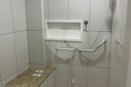 Casa à venda com 5 quartos, sendo 3 suítes,  em Jardim Bonfiglioli, São Paulo, SP