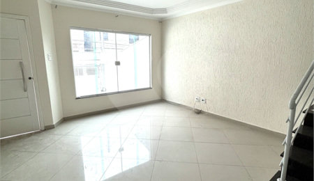 Sobrado à venda com 3 quartos, sendo 1 suíte,  em Vila Invernada, São Paulo, SP