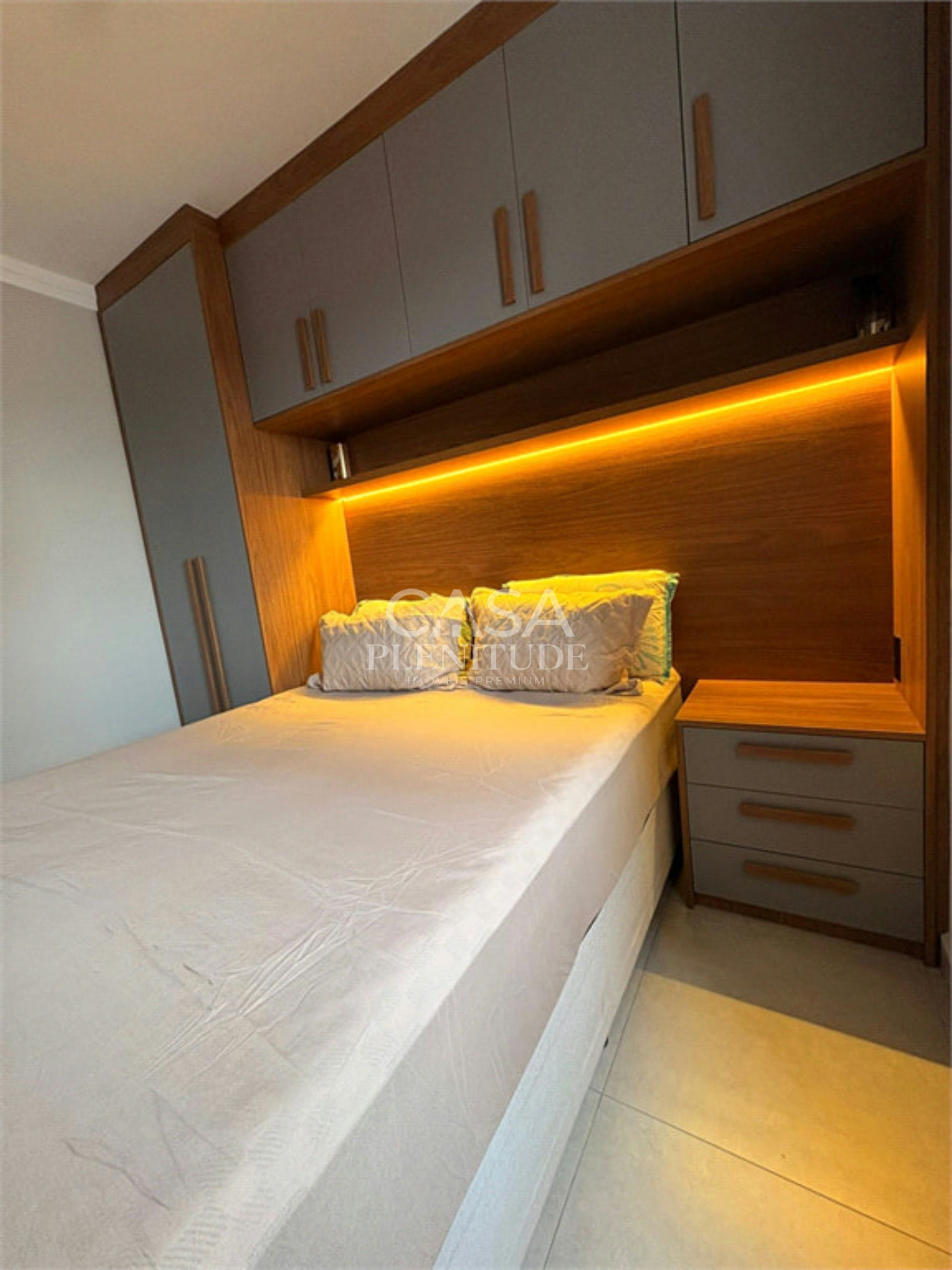 Apartamento à venda com 2 quartos, sendo 1 suíte,  em Jardim Americano, Sorocaba, SP