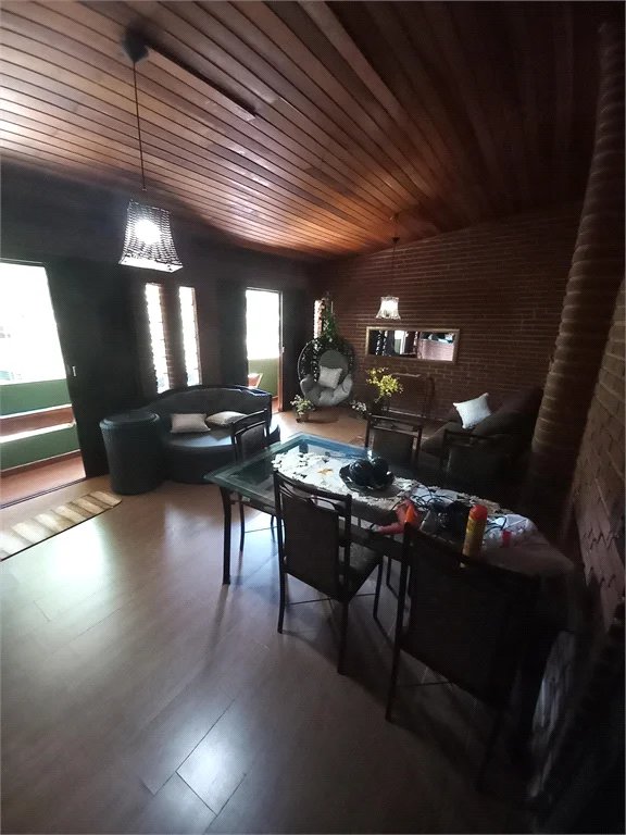 Sobrado à venda com 5 suítes em Conjunto Residencial Butantã, São Paulo, SP