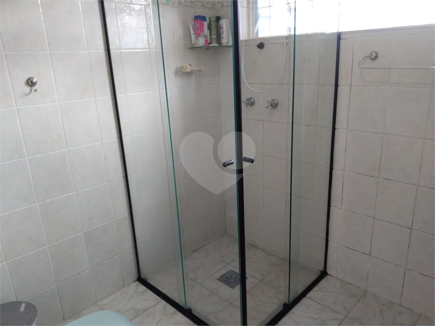 Casa à venda com 3 quartos, sendo 1 suíte, em Vila Vendramini, Itapetininga, SP
