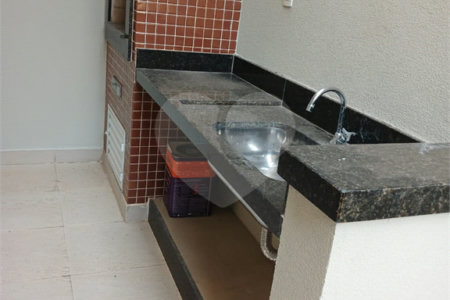 Casa à venda com 3 quartos, sendo 1 suíte, no condomínio Residencial Belle Ville Itaycy, Indaiatuba - SP