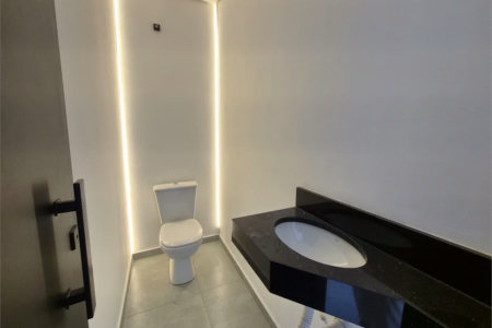 Sobrado incrível à venda, pronta para morar, 120m² 3 quartos, 1 suíte e vagas no Butantã