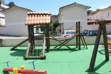 Sobrado à venda com 2 quartos no condomínio Condomínio Villas da Granja, Cotia - SP