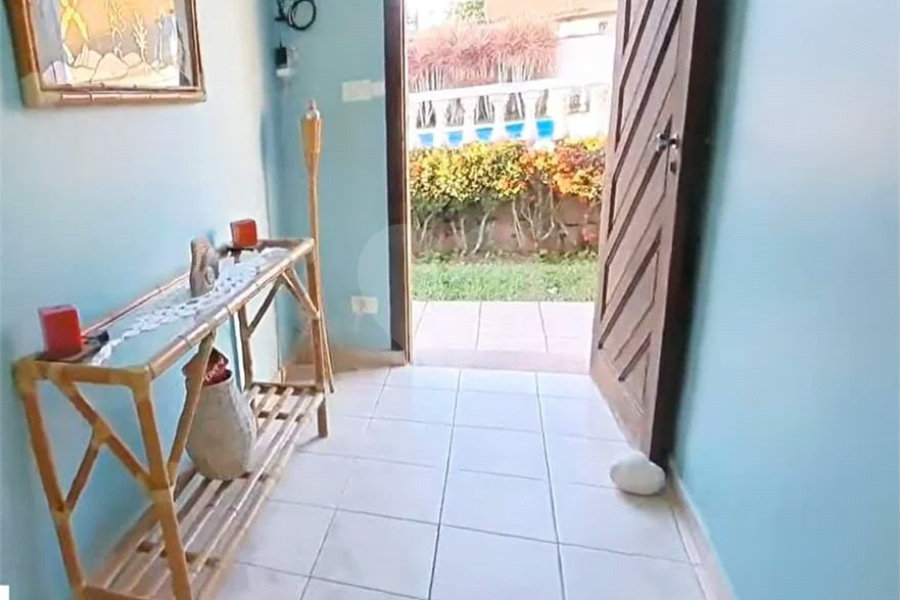 Belíssima casa com 04 dormitórios em Itanhaém