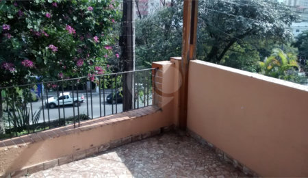 Sobrado à venda com 3 quartos, sendo 1 suíte, em Parque Vitória, São Paulo, SP