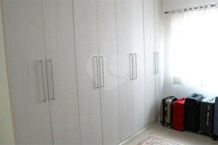 Sobrado à venda com 5 quartos, sendo 3 suítes,  em Santa Teresinha, São Paulo, SP