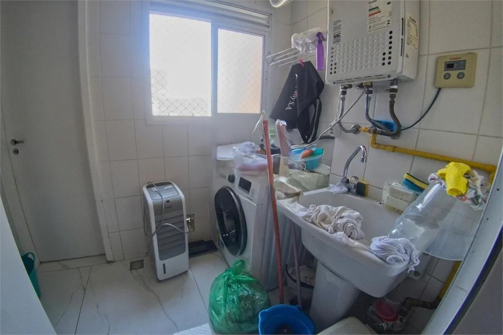 Apartamento à venda com 3 suítes em Cidade São Francisco, São Paulo, SP