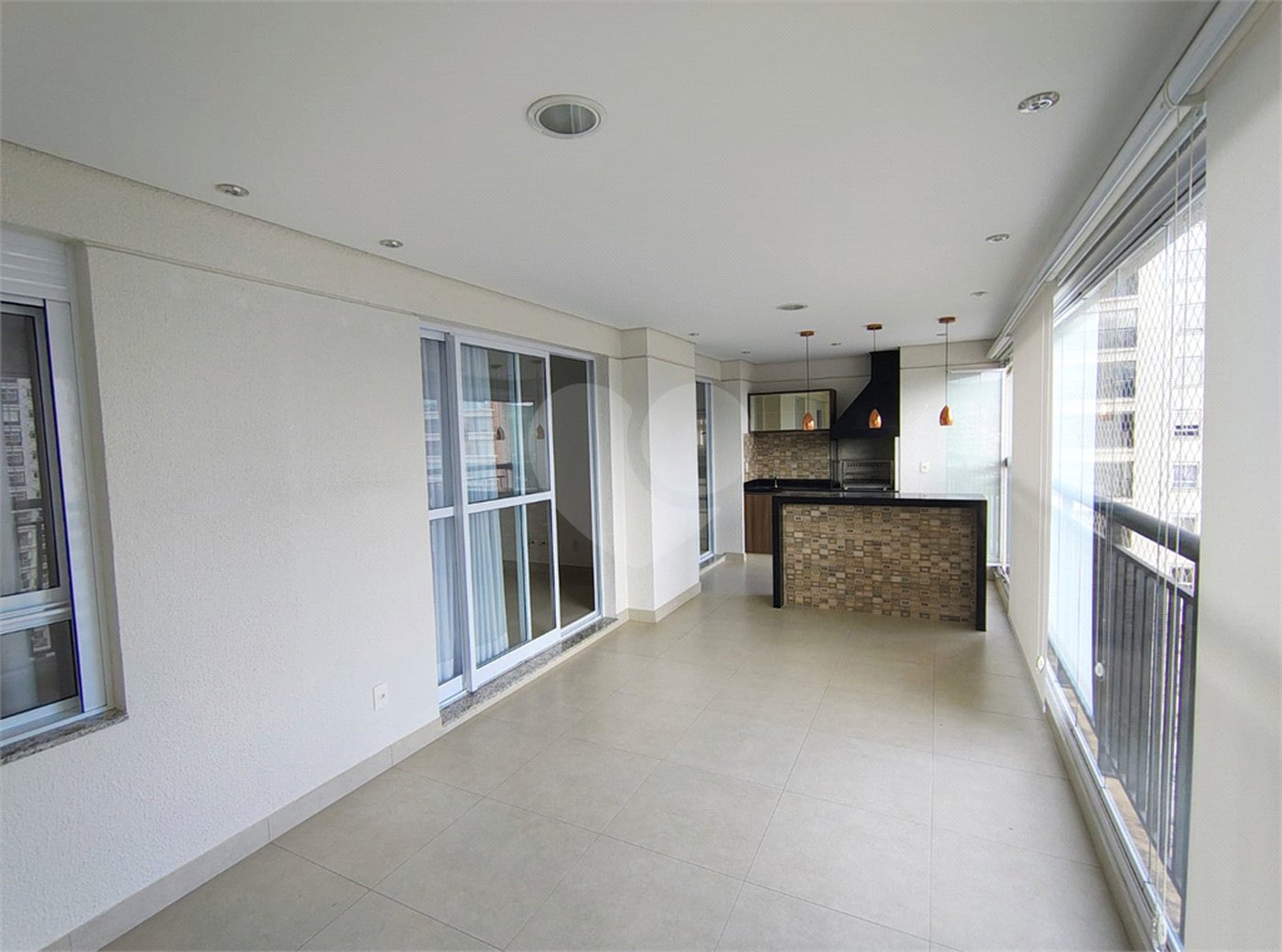 Apartamento à venda com 3 suítes em Anhangabaú, Jundiaí, SP