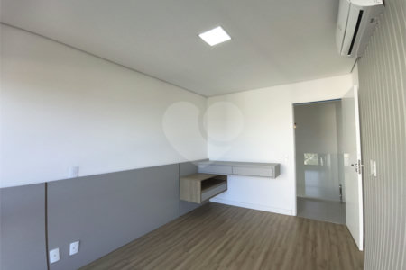 Apartamento à venda com 4 quartos, sendo 2 suítes,  em Além Ponte, Sorocaba, SP