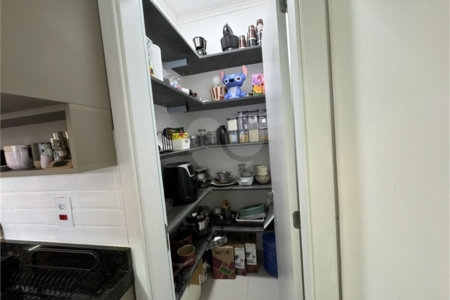 Casa à venda com 3 quartos, sendo 1 suíte, no condomínio Jardim Guarujá, Salto - SP