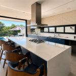 Casa à venda com 4 suítes no condomínio Alphaville Nova Esplanada 4, Votorantim - SP