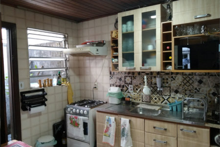 Casa à venda com 7 quartos, sendo 1 suíte, em Lapa, São Paulo, SP