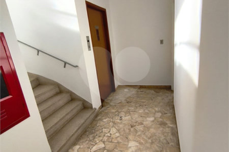 Apartamento à venda com 3 quartos, sendo 1 suíte,  em Lapa, São Paulo, SP