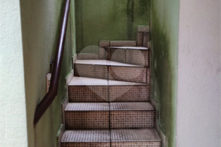 Sobrado à venda com 4 quartos, sendo 1 suíte, em Jardim Monte Kemel, São Paulo, SP