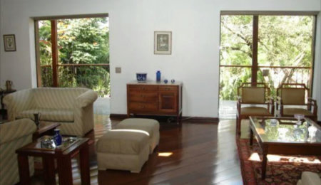 Casa Térrea à venda com 4 quartos, sendo 2 suítes,  em Vila Tramontano, São Paulo, SP