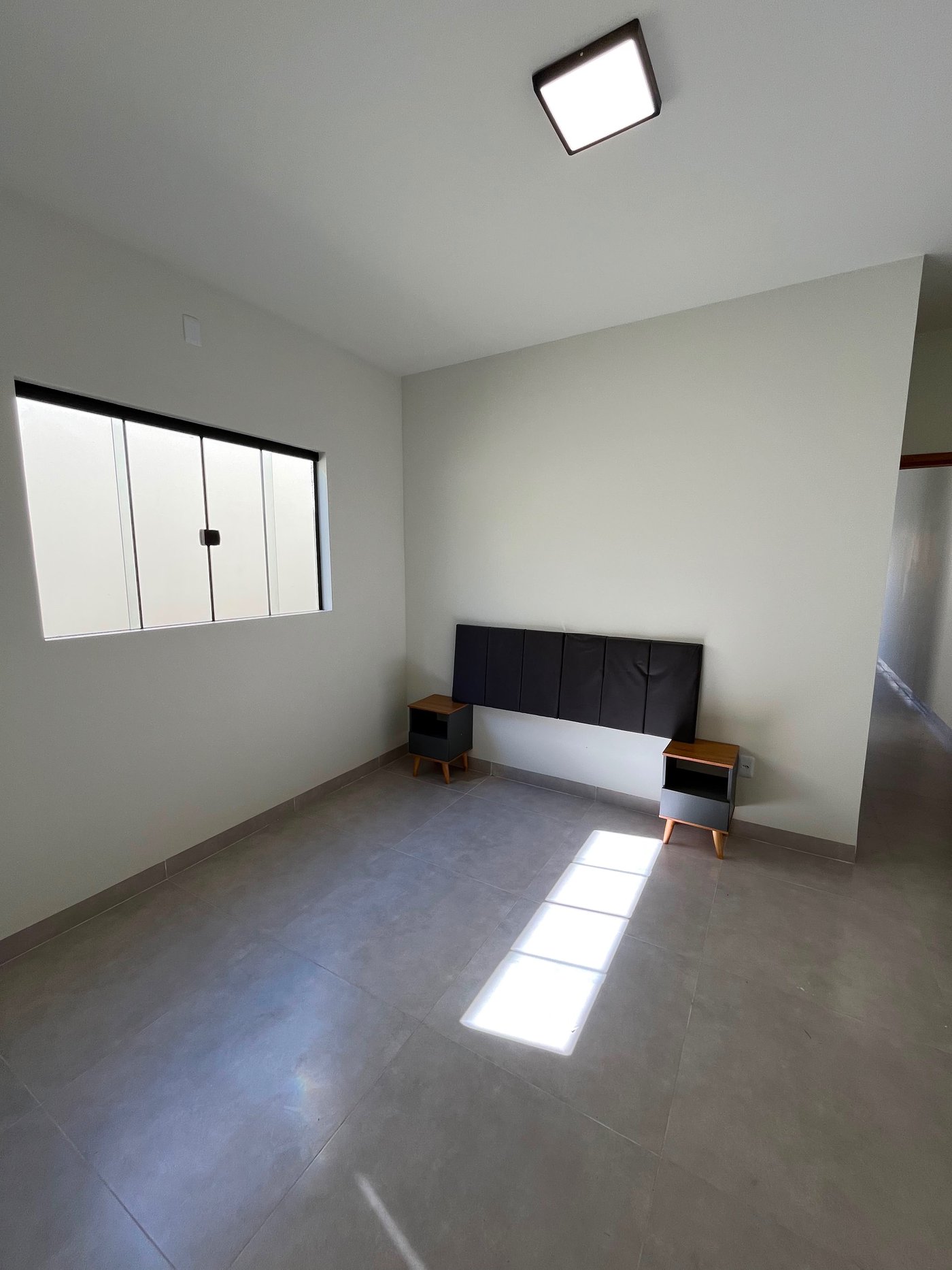 Casa à venda com 2 quartos, sendo 1 suíte,  em Vila Nova, Três Lagoas, MS