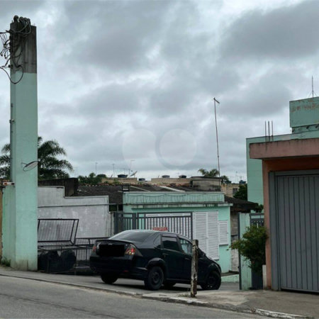 Apartamento à venda com 2 quartos em Jardim Itamarati, Poá, SP