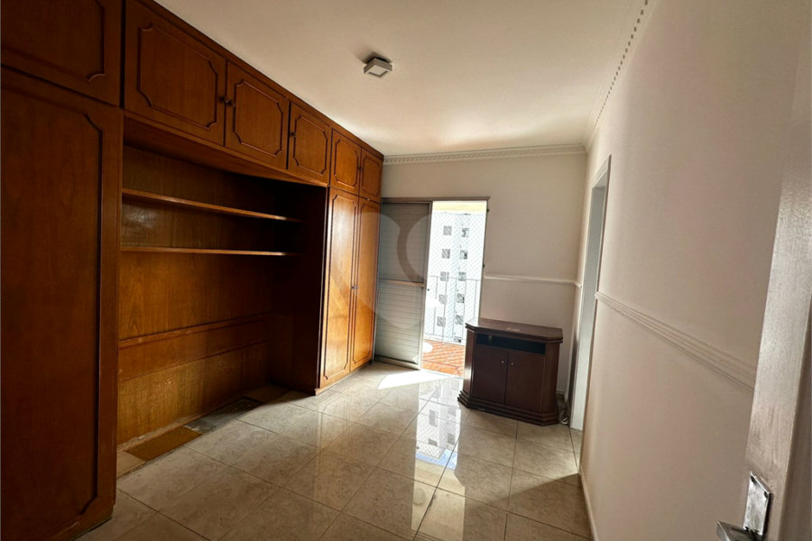 Apartamento à venda com 3 quartos, sendo 1 suíte, em Santana, São Paulo, SP