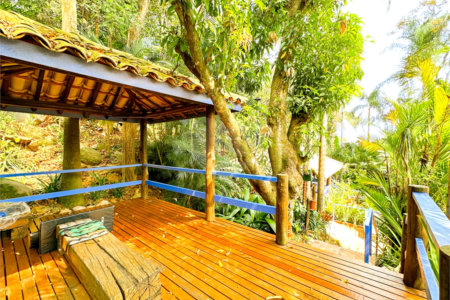 Casa à venda com 3 suítes no condomínio São Joaquim, Vinhedo - SP
