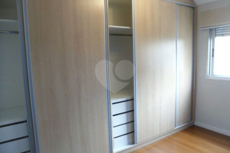 Apartamento à venda com 3 quartos, sendo 1 suíte,  em Santana, São Paulo, SP